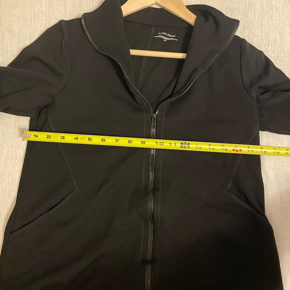 Eileen Fisher -  Women's Black Zip-Up Blazer - Size S/P - Picture 7 of 7